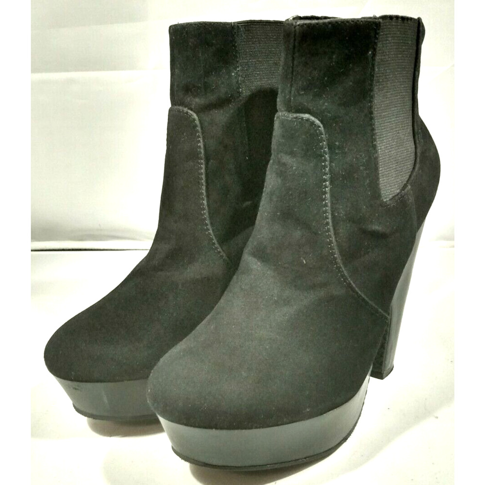 Bamboo Women's Black 5" High Block Heel Round Toe Chelsea Ankle Boot Size 7.5